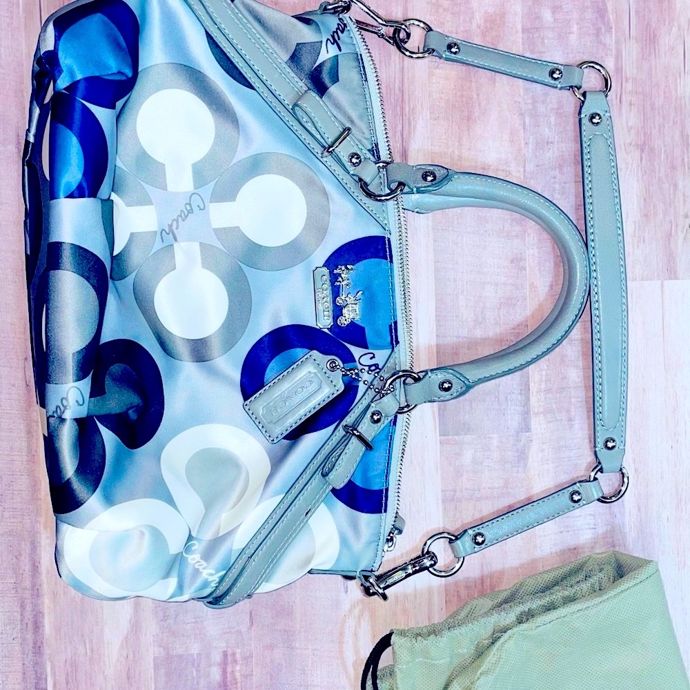 Satchel w/Shoulder Strap Purse Blue white grey